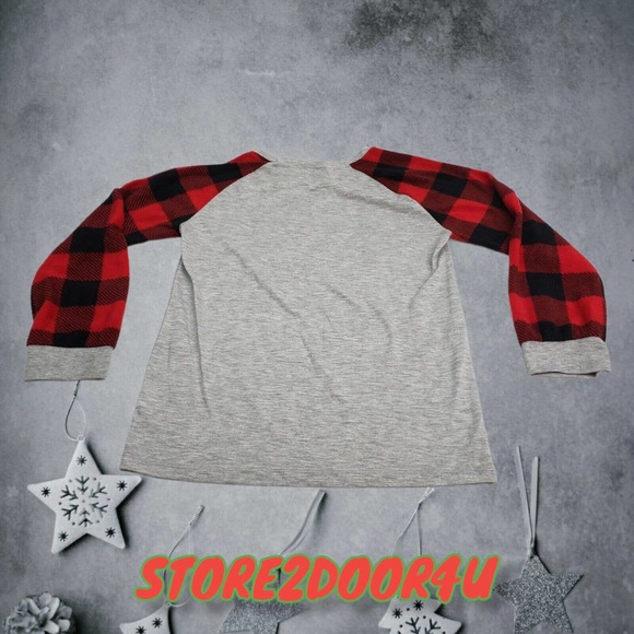 JUNIORS CHRISTMAS PAJAMAS - LARGE(12/14) RED TRUCK & TREE HOLIDAY PAJAMA SET 2PC - Picture 3 of 12